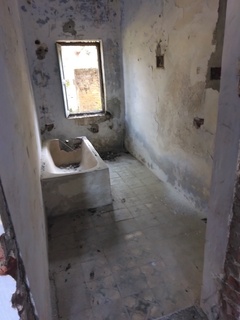 bathroom4.jpg